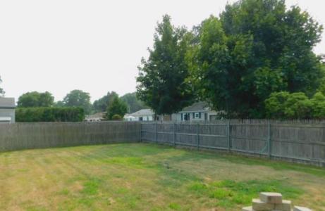 41 Woodcrest Drive, East Providence, Rhode Island 02915, États-Unis