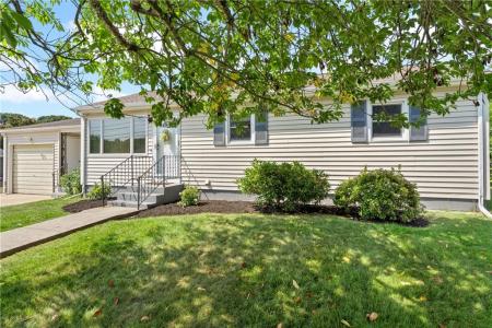 68 Canario Drive, Warren, Rhode Island 02885, Estados Unidos