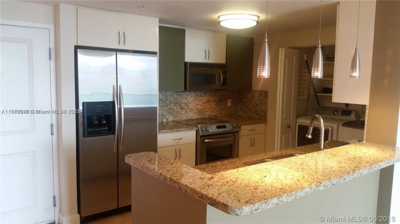 1250 S MIAMI AV 3304, Miami, Floride 33130, États-Unis