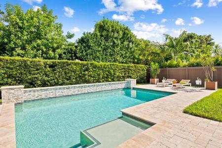 717 NE 22nd Dr, Wilton Manor Central, Wilton Manors, Florida 33305