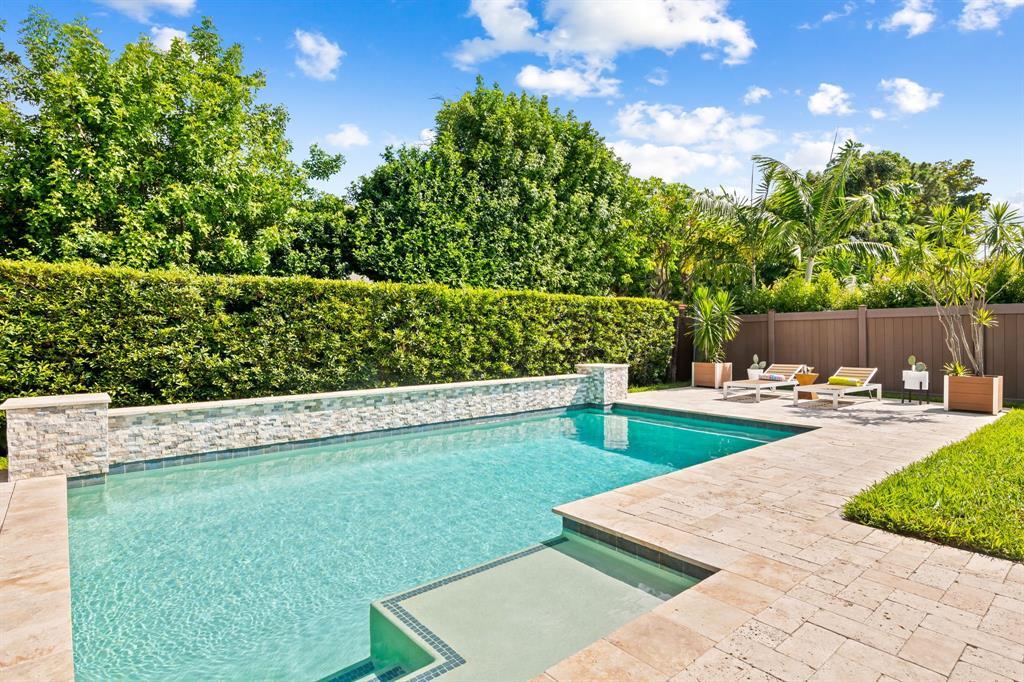 717 NE 22nd Dr, Wilton Manor Central, Wilton Manors, Florida 33305