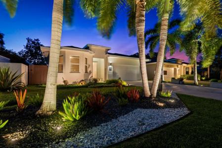 717 NE 22nd Dr, Wilton Manor Central, Wilton Manors, Florida 33305