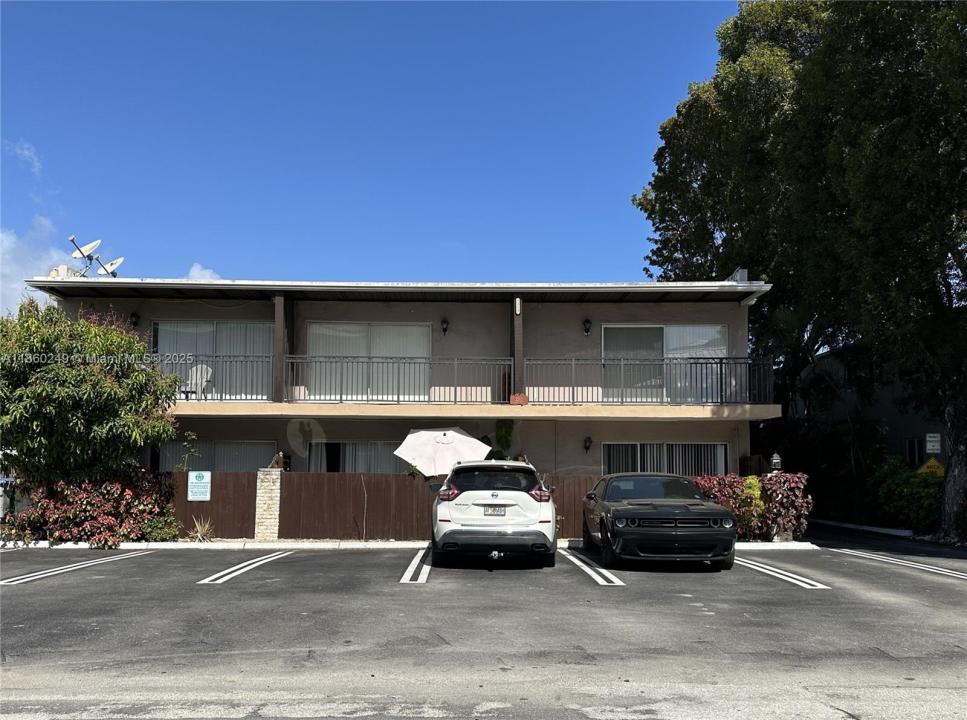 2313 NE 2nd St, Pompano Beach, Florida 33062