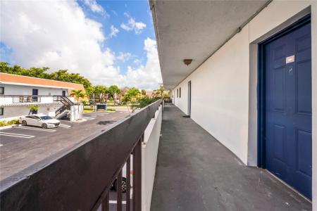 11098 SW 107th St 110, Miami, Florida 33176, USA