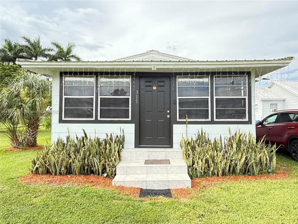 315 AVENUE J, Moore Haven, Floride 33471, États-Unis