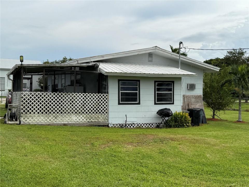 315 AVENUE J, Moore Haven, Floride 33471, États-Unis
