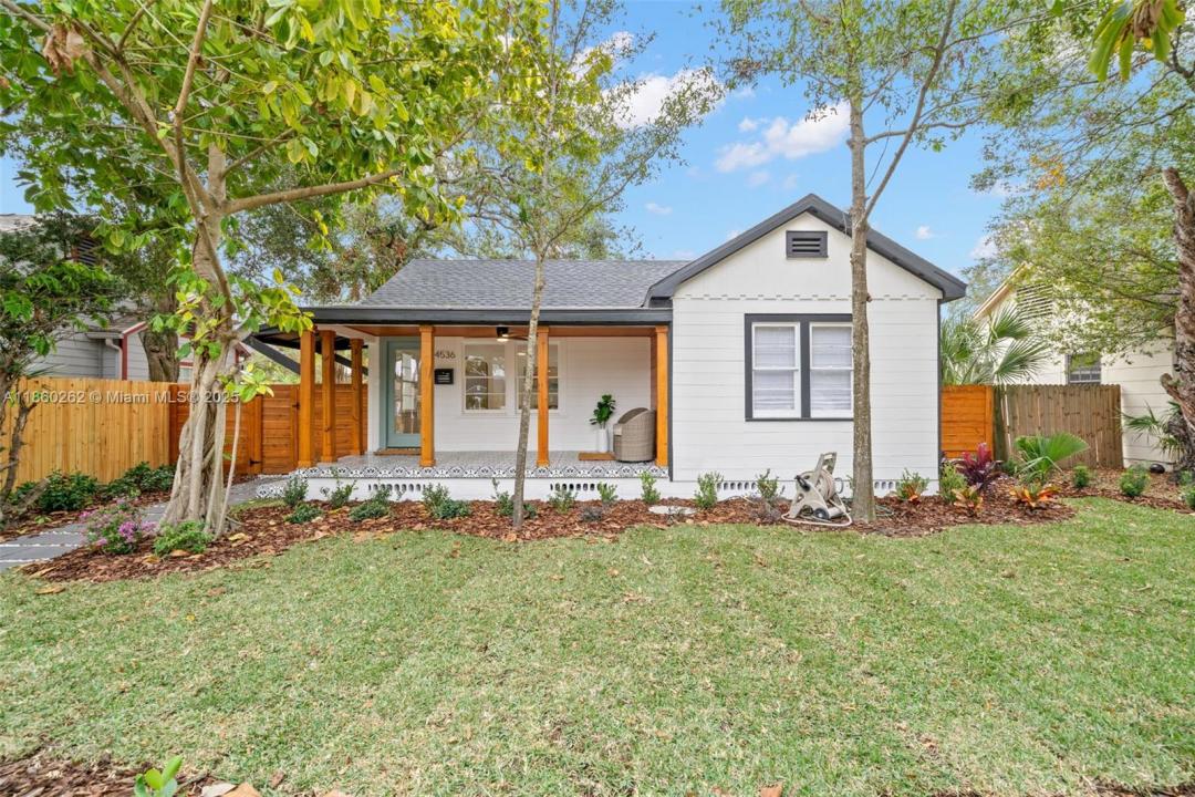4536 1ST AVENUE N, St Petersburg, Florida 33713, USA
