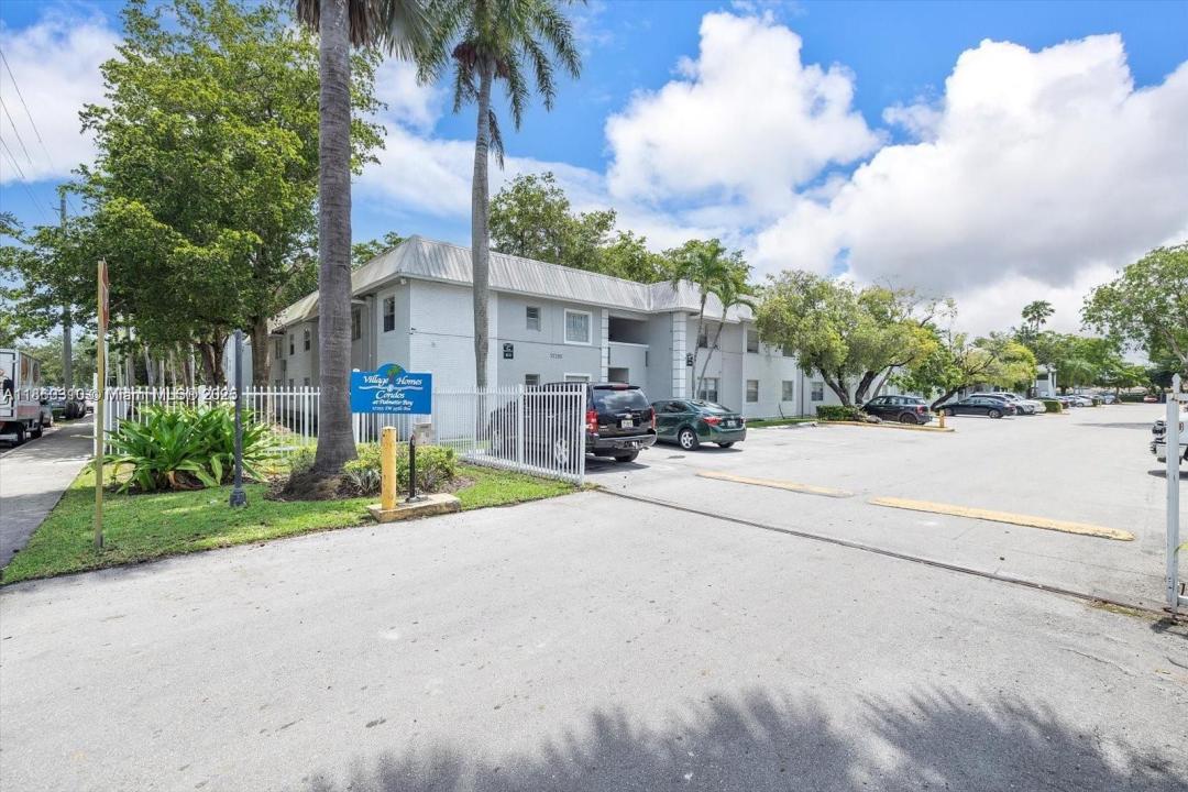 17255 SW 95th Ave 202, Palmetto Bay, Florida 33157, Stati Uniti