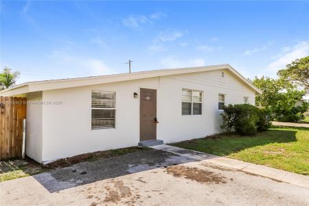 1116 S 14th Ct, Lantana, Florida 33462, USA