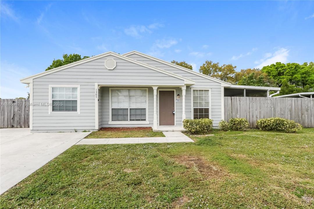 1365 Savoyard Way, Royal Palm Beach, فلوريدا 33411, الولايات المتحدة