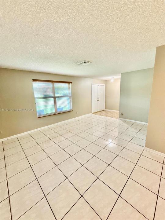 7150 NW 46th St 7150, Lauderhill, Flórida 33319, Estados Unidos