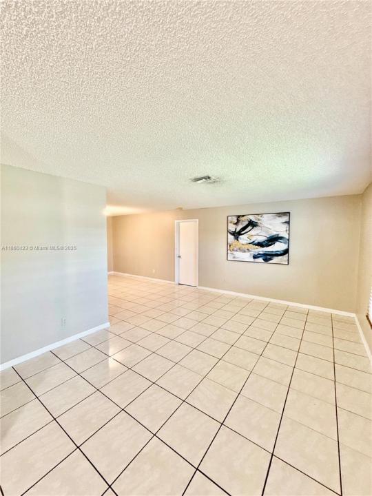 7150 NW 46th St 7150, Lauderhill, Flórida 33319, Estados Unidos