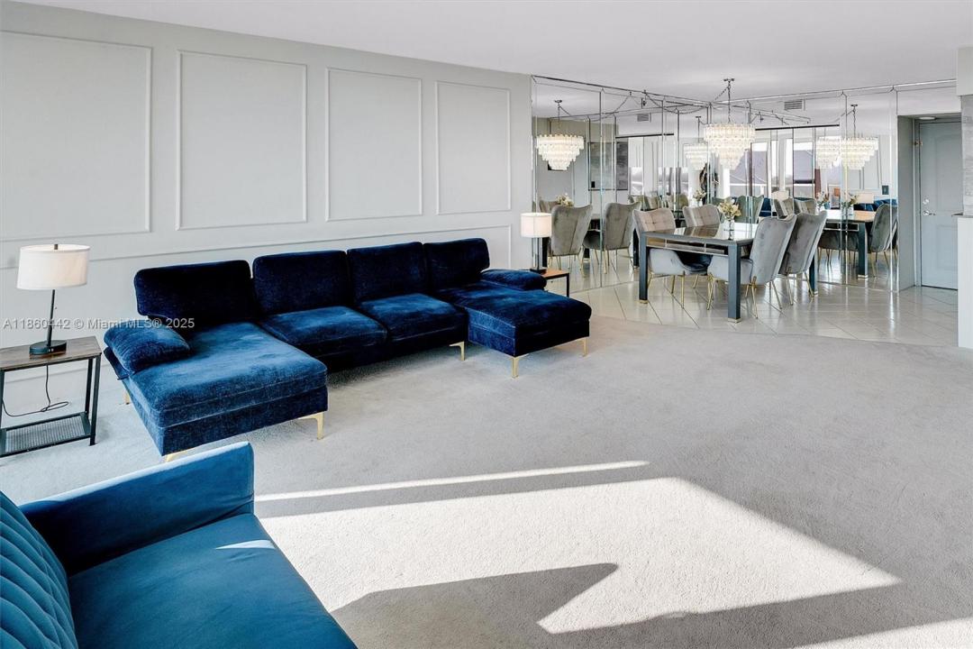 100 Bayview Dr 617, Sunny Isles Beach, Флорида 33160, Соединенные Штаты
