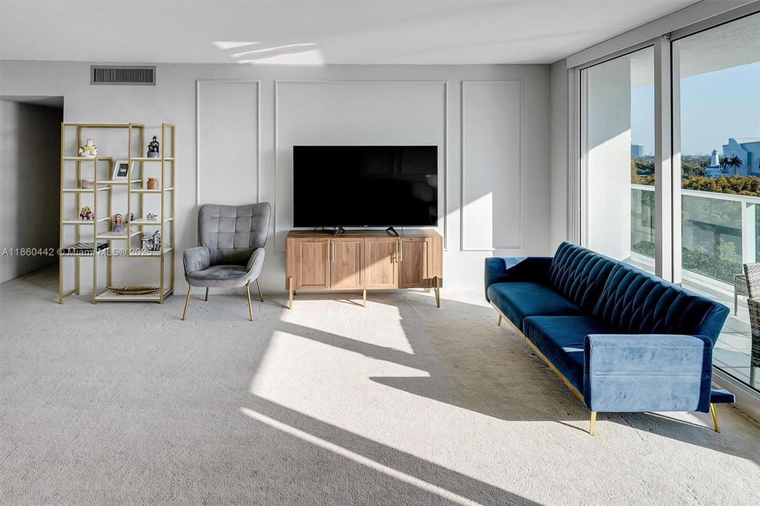 100 Bayview Dr 617, Sunny Isles Beach, Флорида 33160, Соединенные Штаты