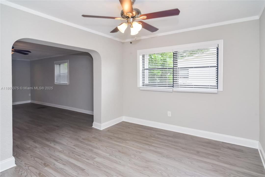 921 NW 202nd St, Miami Gardens, Florida 33169