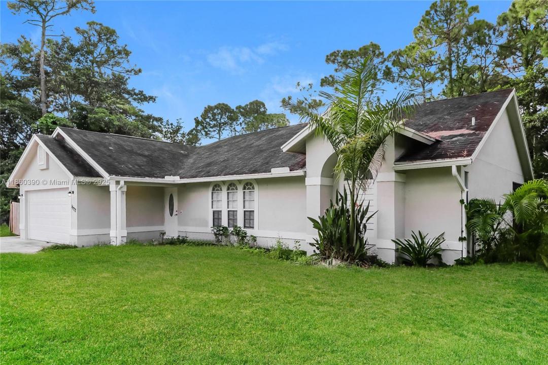 15772 N 85th Rd N, Loxahatchee, Florida 33470