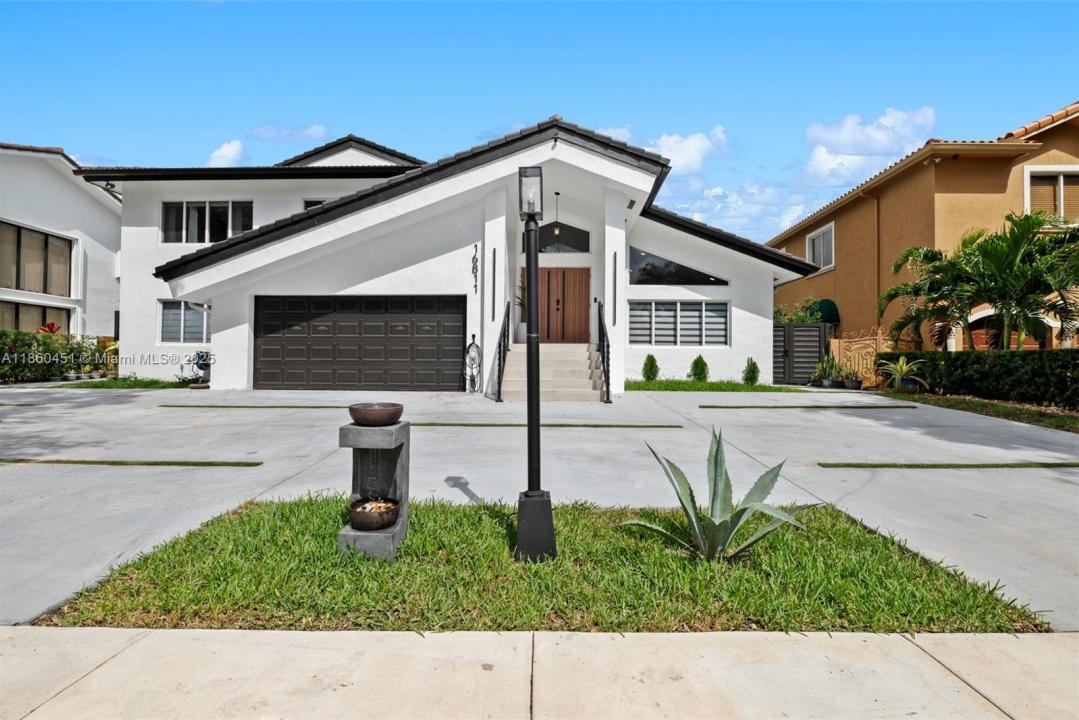 16811 NW 83rd Ave, Miami Lakes, 플로리다 33016, 미국