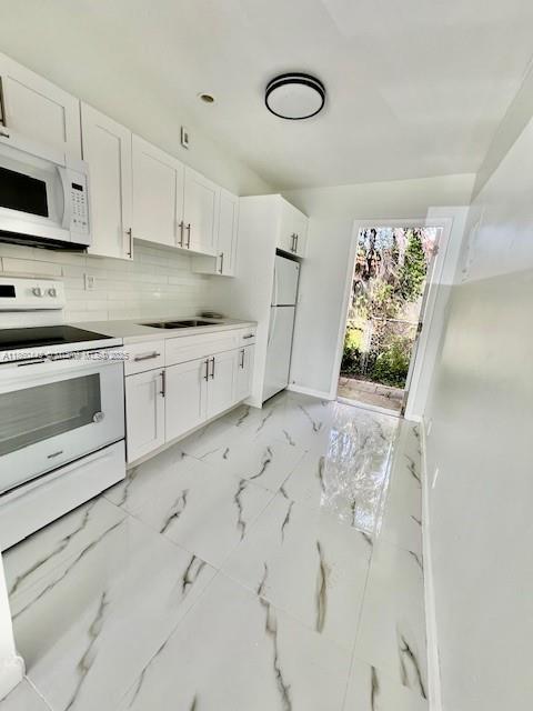 4951 SW 26th Ave, Dania Beach, Florida 33312, Stati Uniti