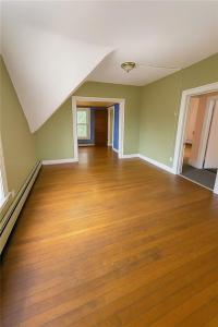 284 Massachusetts Avenue 3, Providence, רוד איילנד 02905, ארצות הברית של אמריקה 