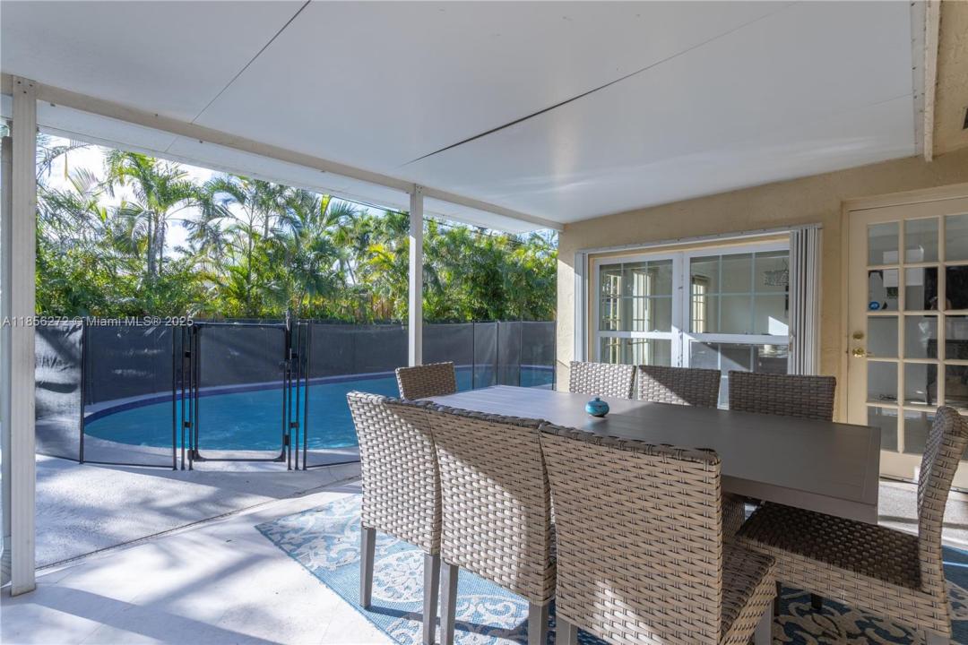 743 SE 10th Ter, Deerfield Beach, 佛罗里达州 33441, 美国