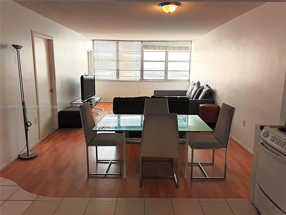 1351 NE Miami Gardens Dr 1222E, Miami, Флорида 33179, Соединенные Штаты