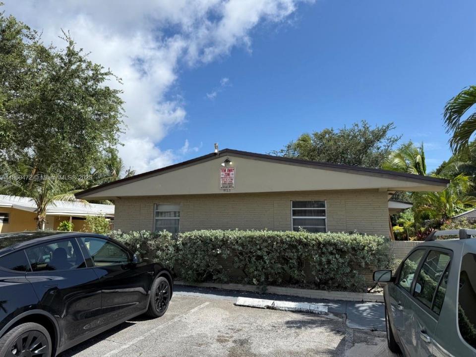 4123 SW 21st St, Fort Lauderdale, Florida 33317
