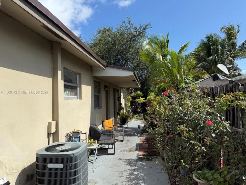 4123 SW 21st St, Fort Lauderdale, Florida 33317