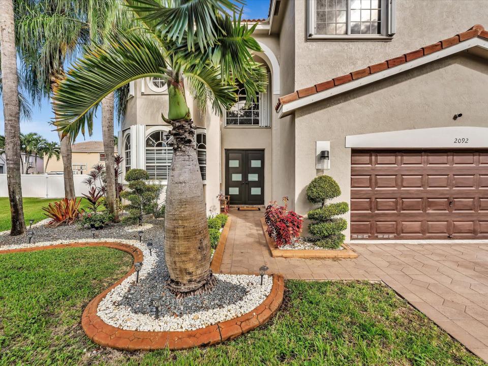 2092 SW 176th Avenue, Miramar, Florida 33029, USA