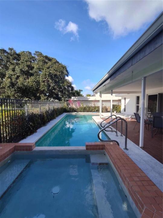 Tamarac, Florida 33319