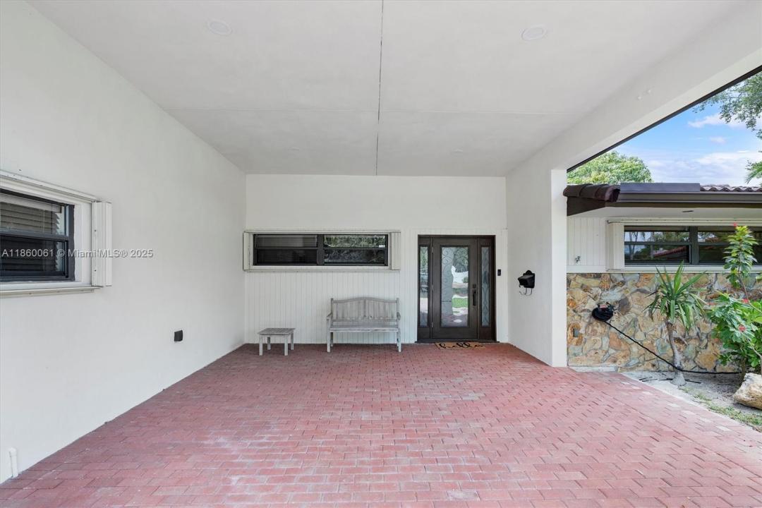 14830 Dade Pine Ave, Miami Lakes, フロリダ 33014, アメリカ合衆国
