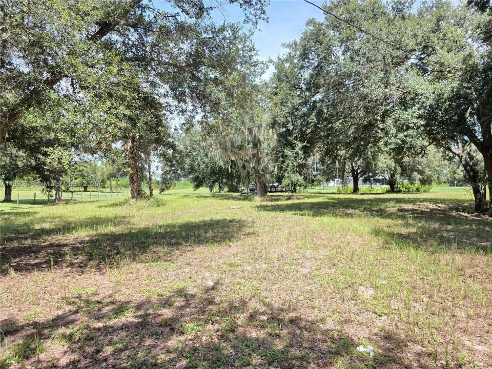 2587 NE 60th Ct, Okeechobee, Florida 34972, Estados Unidos