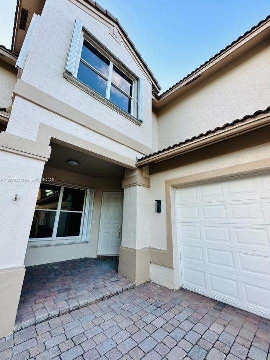 1887 Harbor View Cir, Weston, Floride 33327, États-Unis
