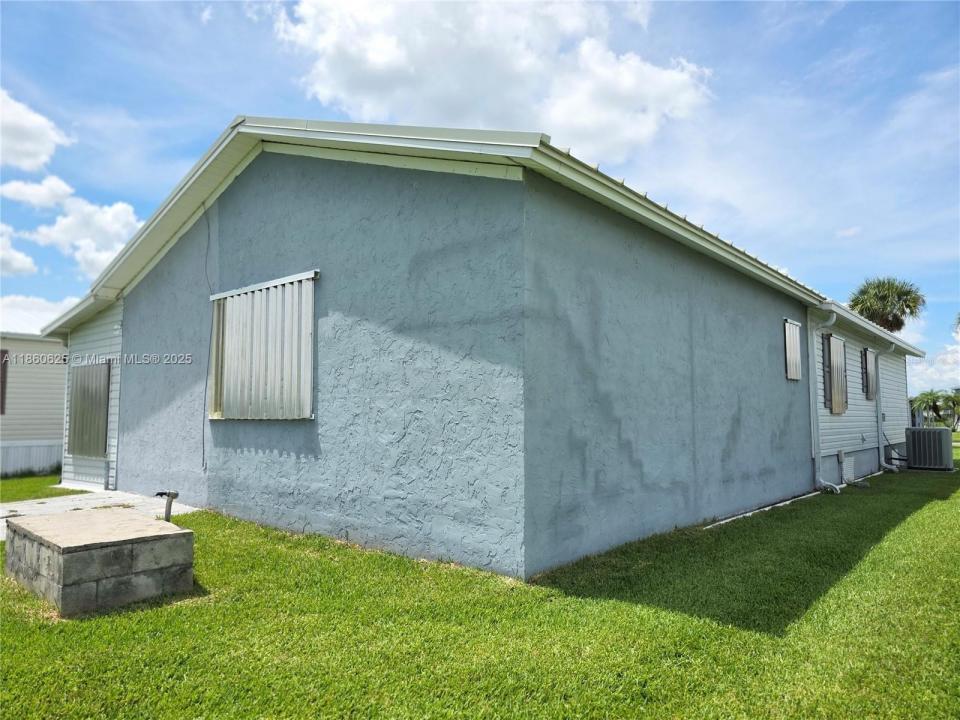 1330 SW 44th Blvd, Okeechobee, 佛罗里达州 34974, 美国