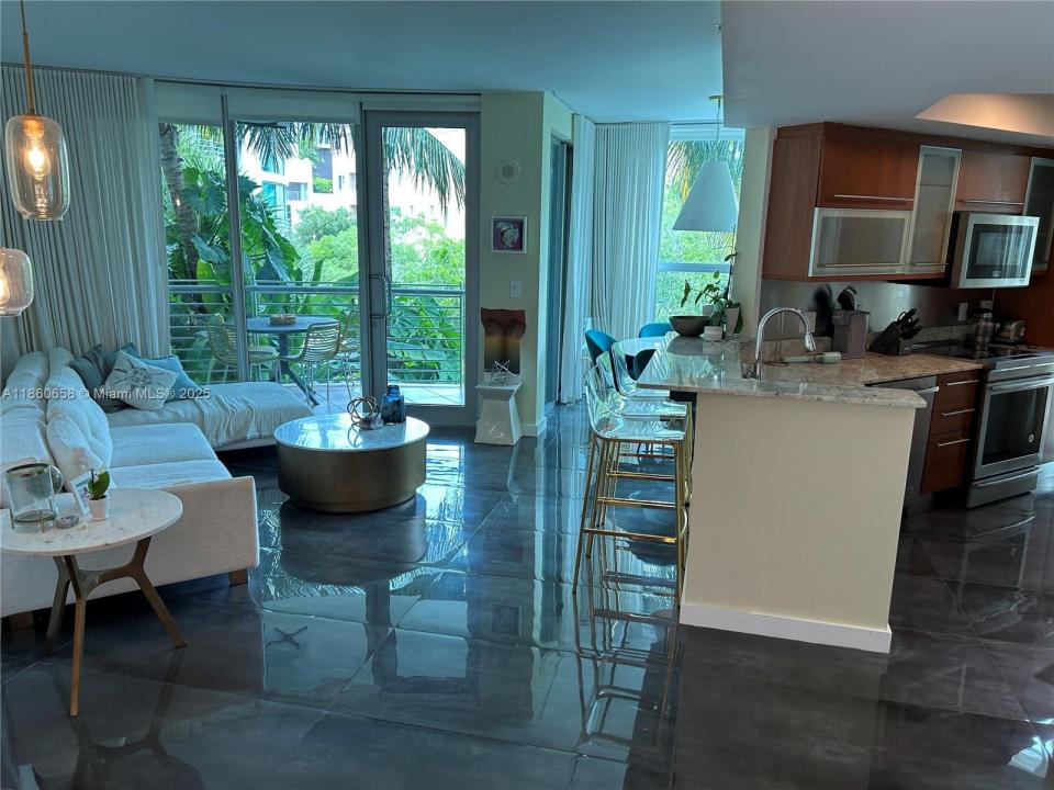 110 Washington Ave 2421, Miami Beach, Florida 33139