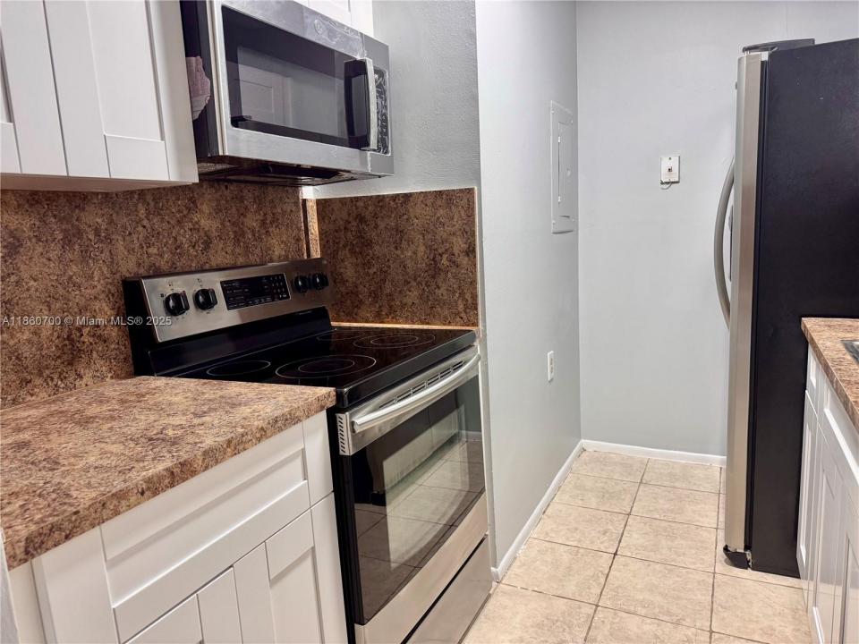 1186 Lake Terry Dr C, West Palm Beach, Floryda 33411, USA