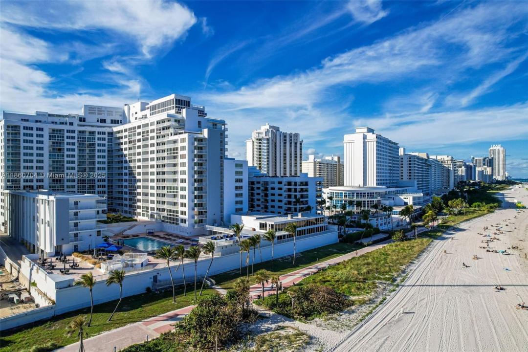 5401 Collins Ave 211, Miami Beach, Florida 33140, HOA KỲ