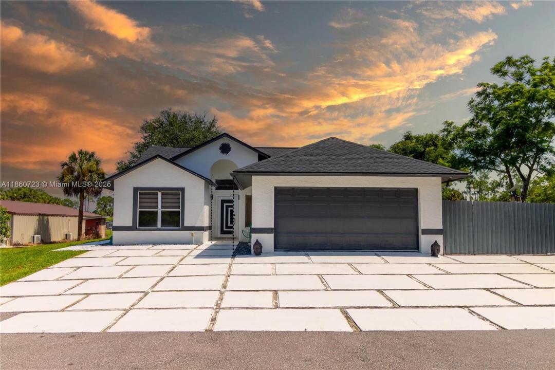 2727 40th Ave SE, Naples, Florida 34117