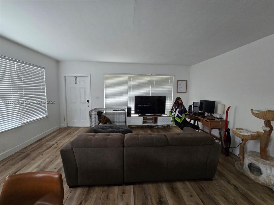 2281 NE 173rd St, North Miami Beach, Florida 33160, Estados Unidos