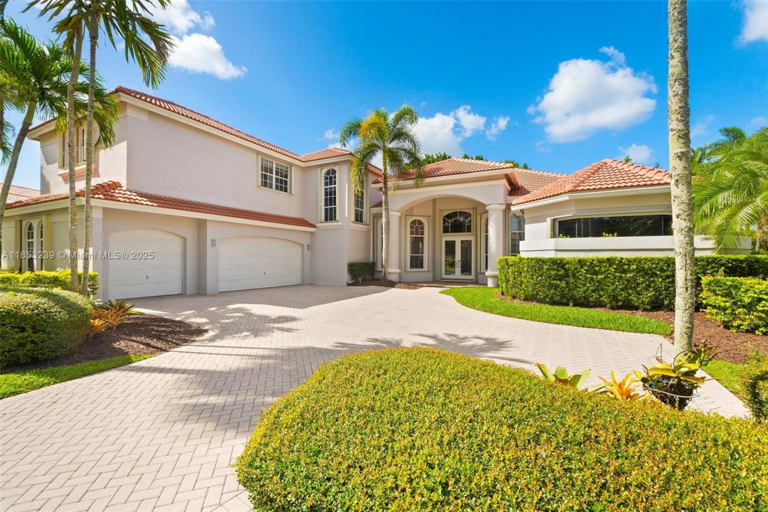 2438 Poinciana Ct, Weston, Florida 33327, HOA KỲ