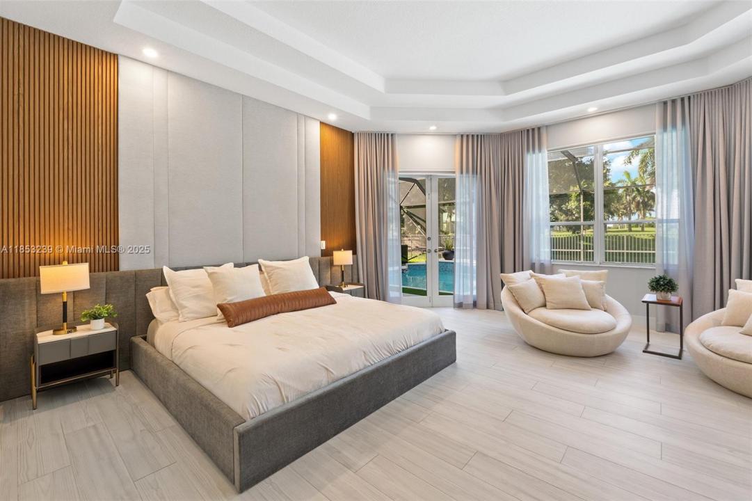2438 Poinciana Ct, Weston, Florida 33327, HOA KỲ