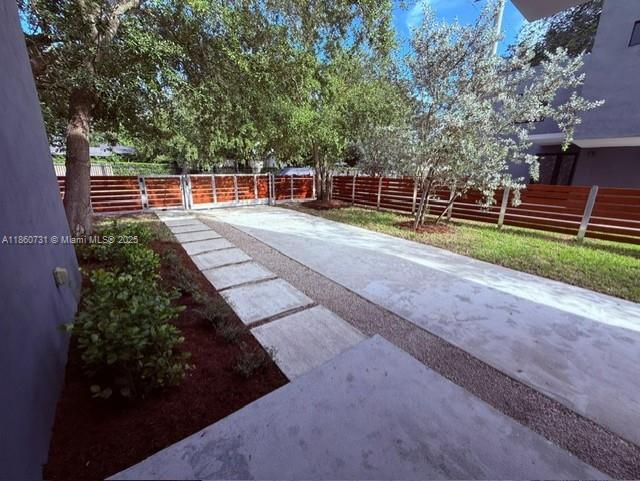 5198 NW 3rd Ave 2, Miami, 플로리다 33127, 미국