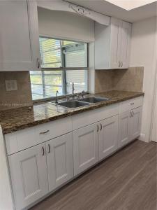 2985 NW 69th Ave, Sunrise, Florida 33313, USA