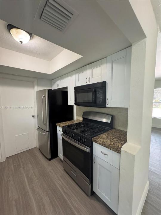 2985 NW 69th Ave, Sunrise, Floride 33313, États-Unis