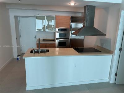 218 SE 14th St 1508, Miami, Florida 33131, USA