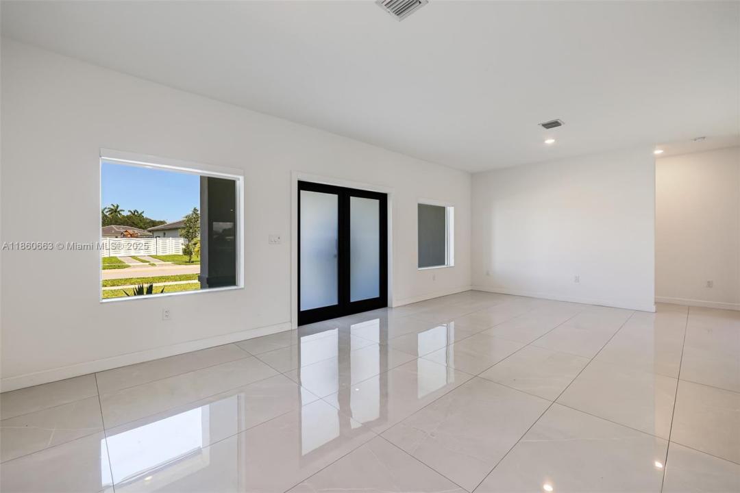19254 SW 132nd Path, Miami, Flórida 33177, Estados Unidos