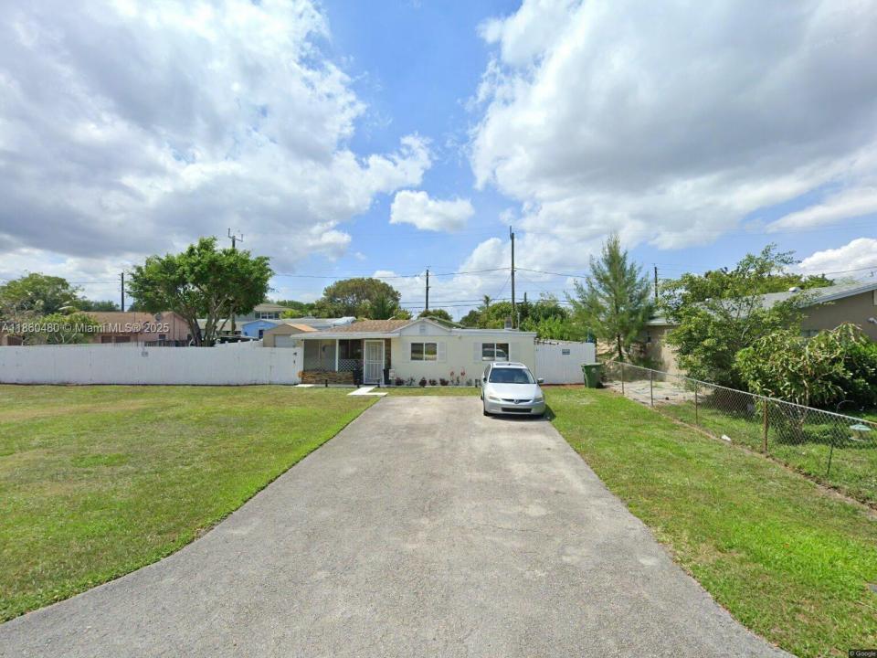 3781 Riedel Ave, Palm Springs, Flórida 33461, Estados Unidos