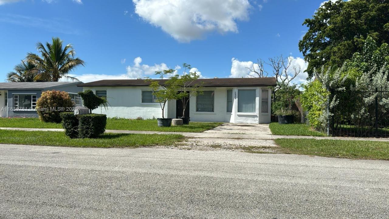 10848 SW 222nd Dr, Miami, Florida 33170