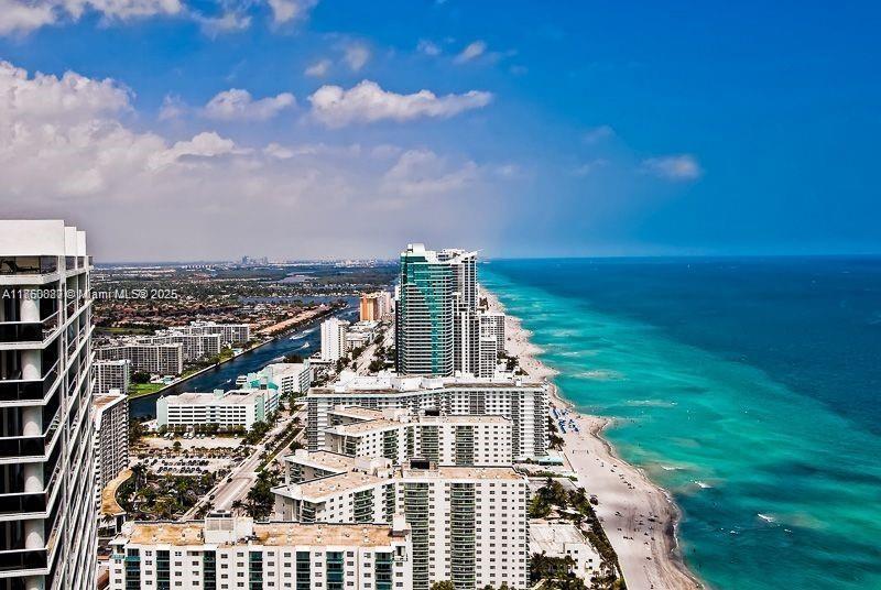 2200 E Hallandale Beach Blvd 502, Hallandale Beach, Flórida 33009, Estados Unidos