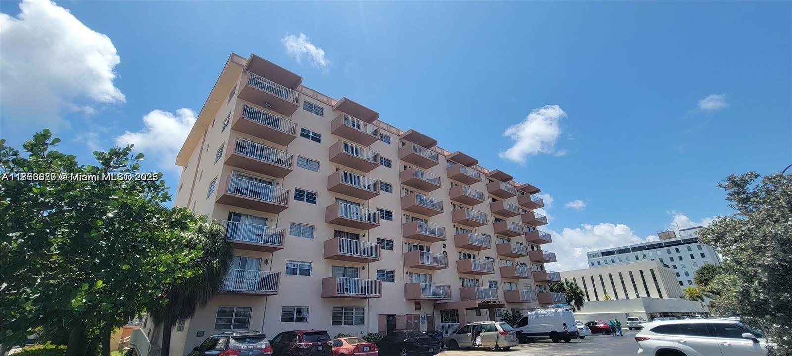 2200 E Hallandale Beach Blvd 502, Hallandale Beach, Flórida 33009, Estados Unidos