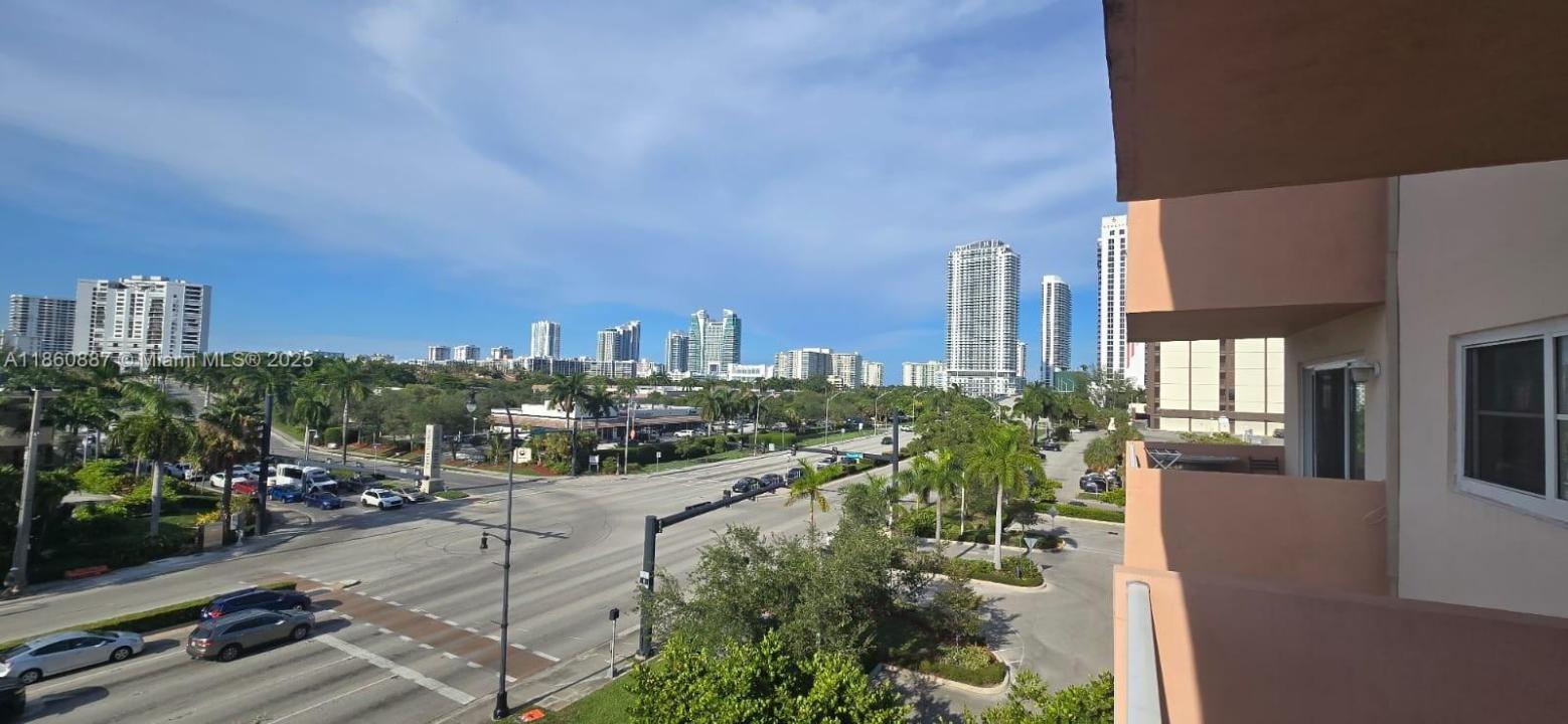 2200 E Hallandale Beach Blvd 502, Hallandale Beach, Flórida 33009, Estados Unidos
